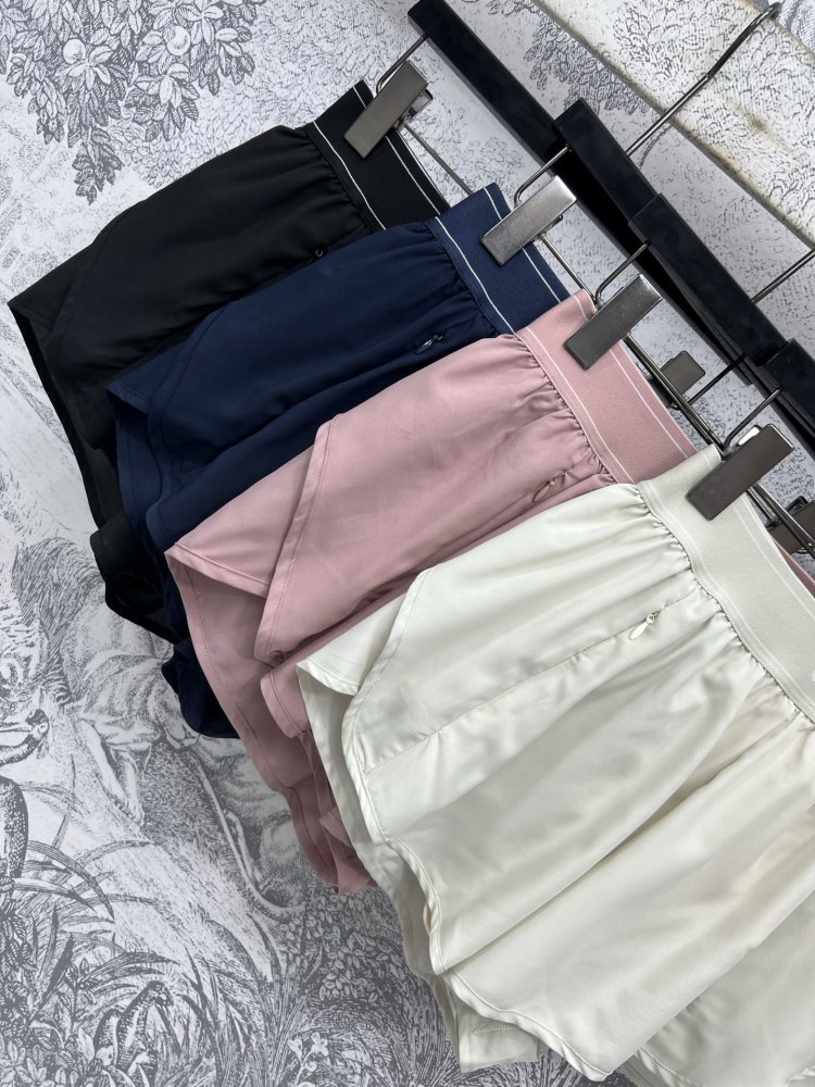 Shorts women's фото 2