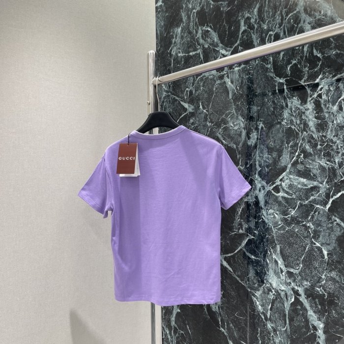 Футболка жіноча фото 9