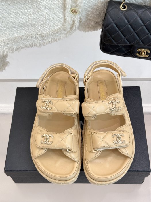 Сандалии женские фото 4