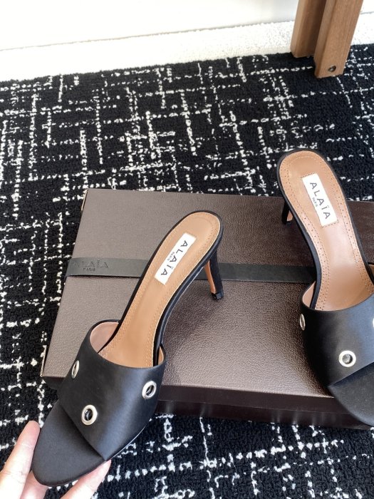 Босоножки фото 7