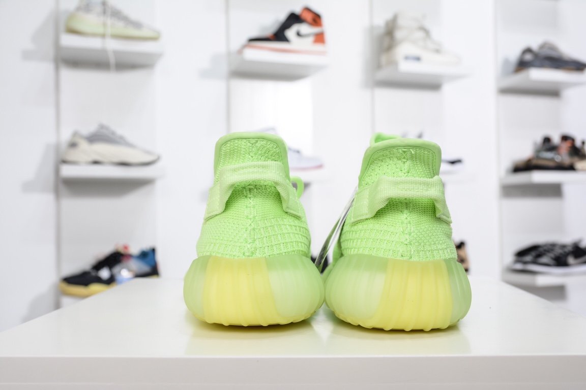 Кроссовки Yeezy Boost 350 V2 Glow - EG5293 фото 2