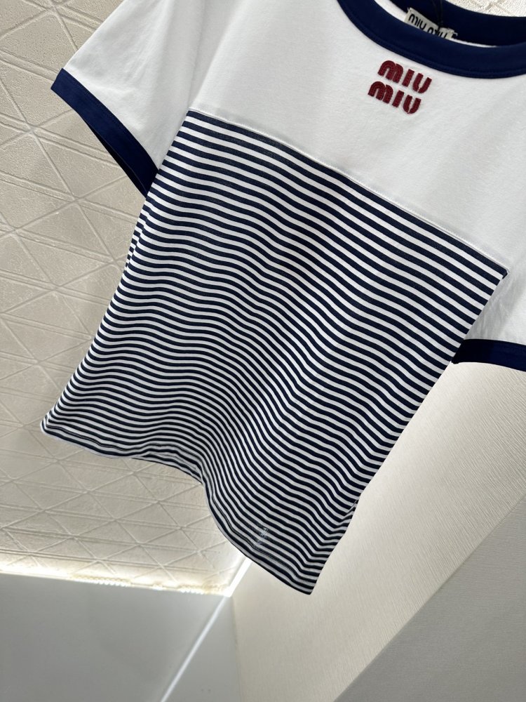 Футболка жіноча фото 5