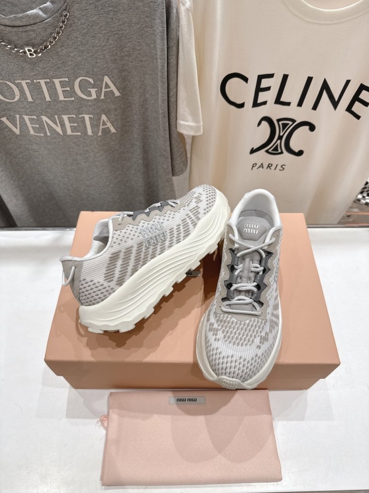 Sneakers women's фото 5