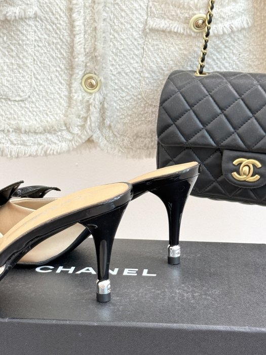 Босоножки фото 6