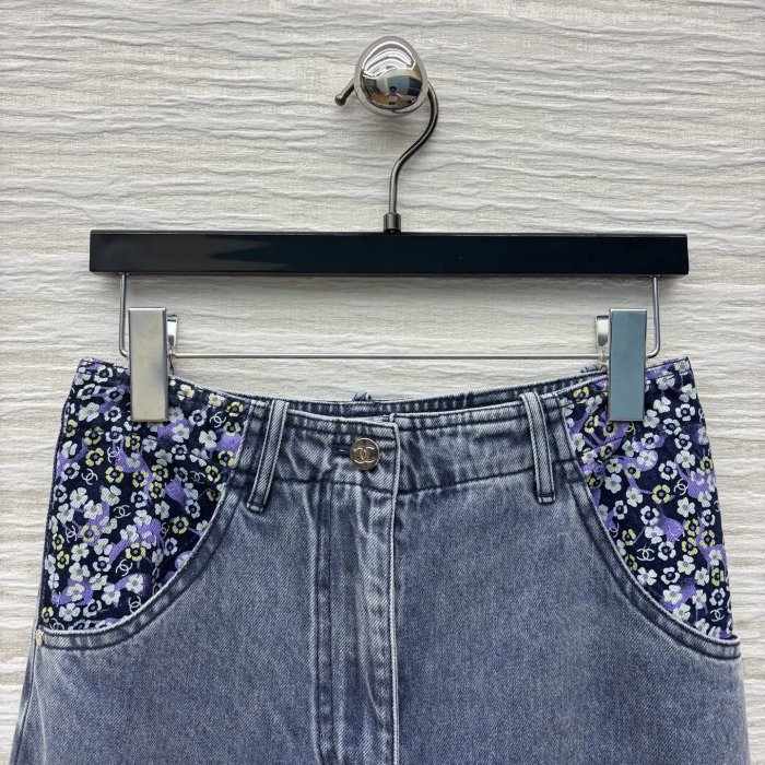 Jeans women's фото 2