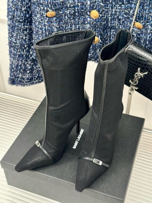 Ankle boots фото 8