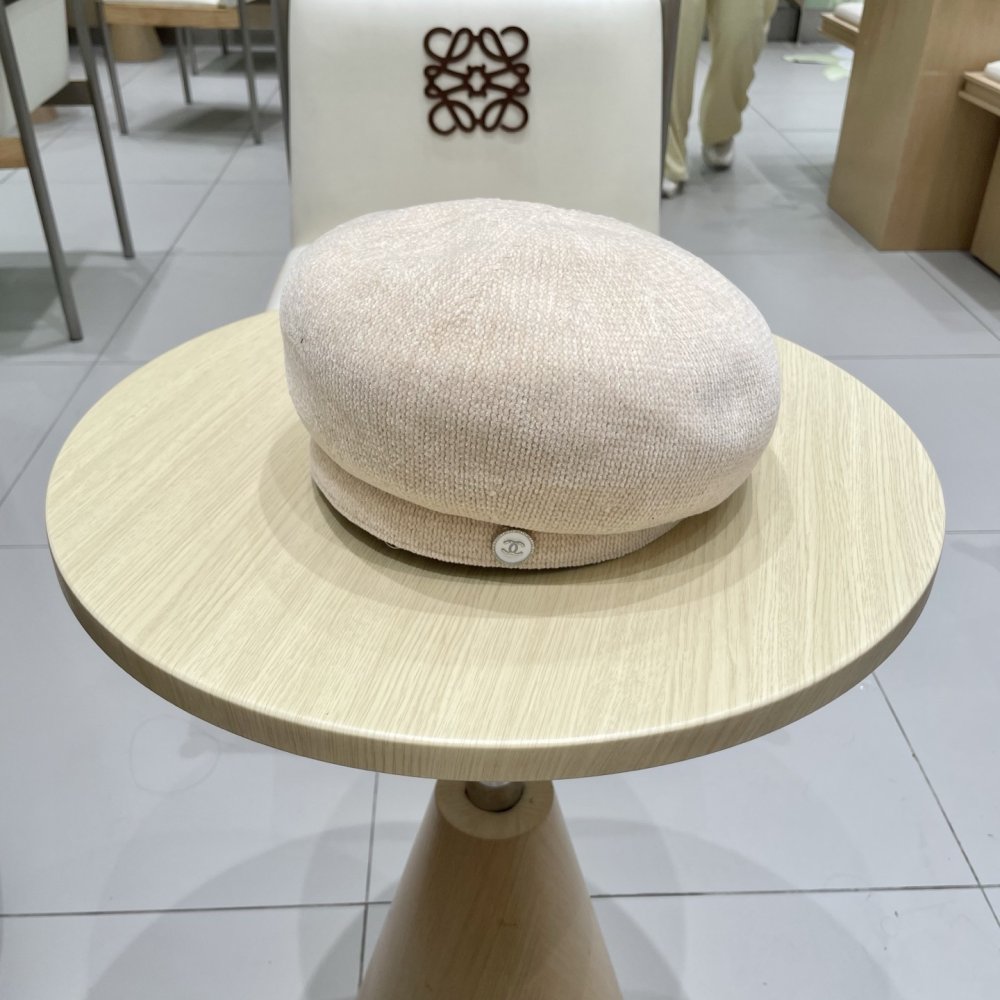 Beret female