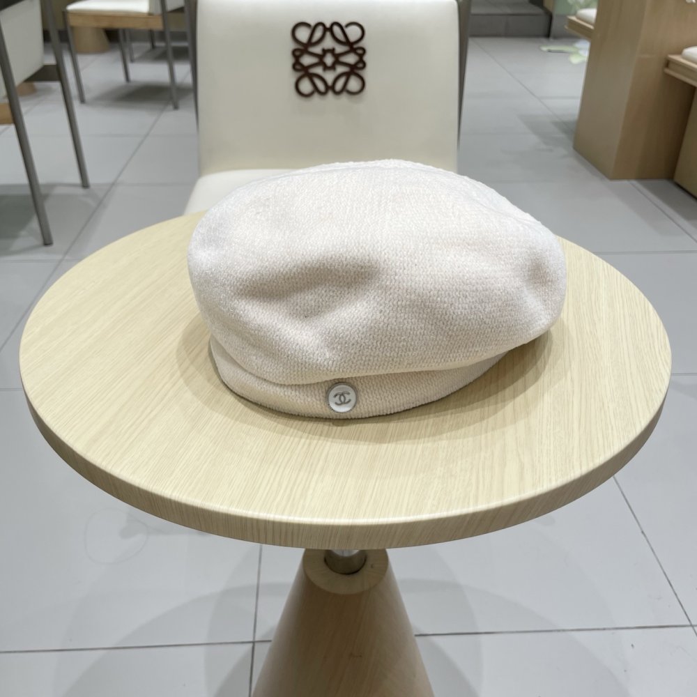 Beret female