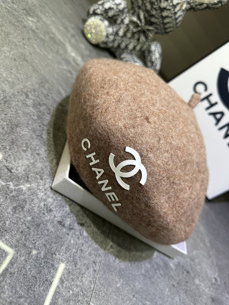 Beret female фото 2