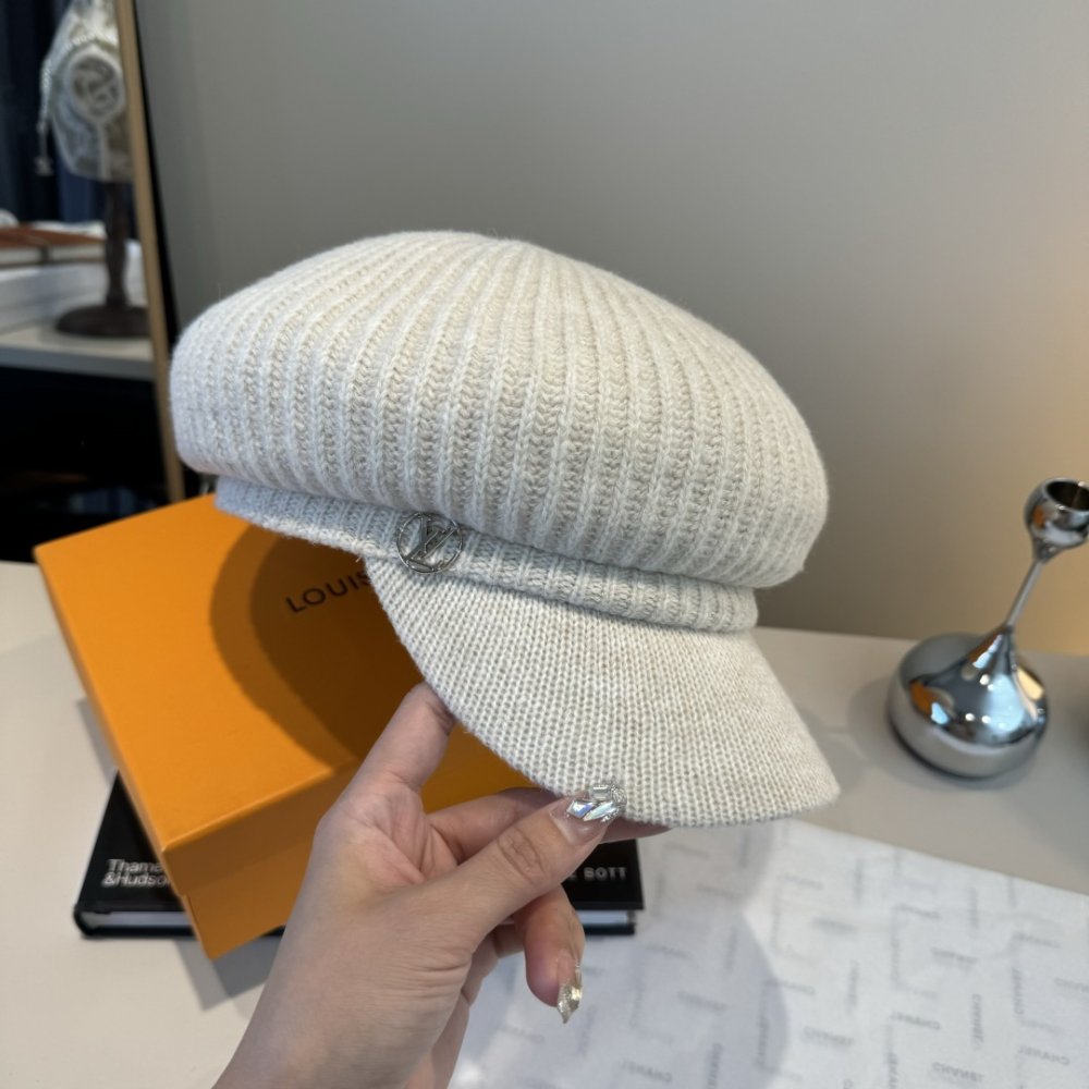 Beret female фото 2