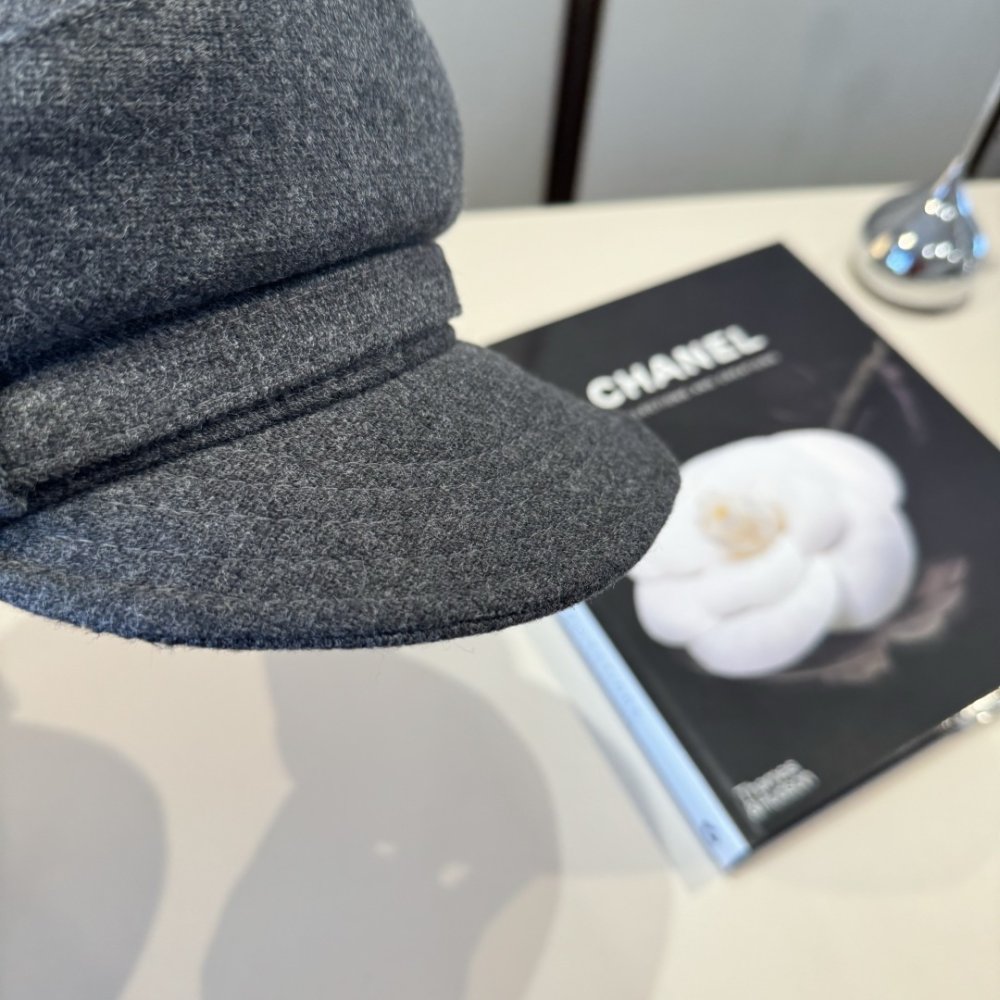 Beret female фото 4