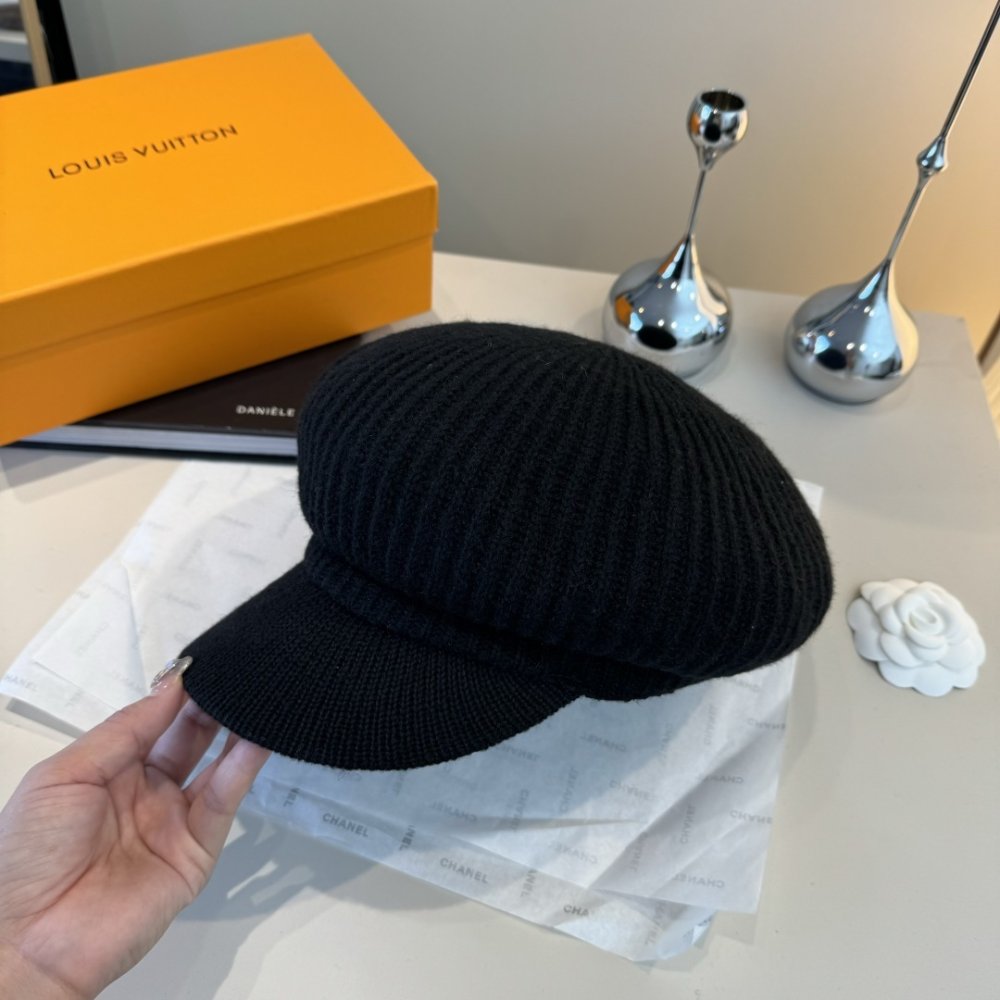 Beret female фото 4