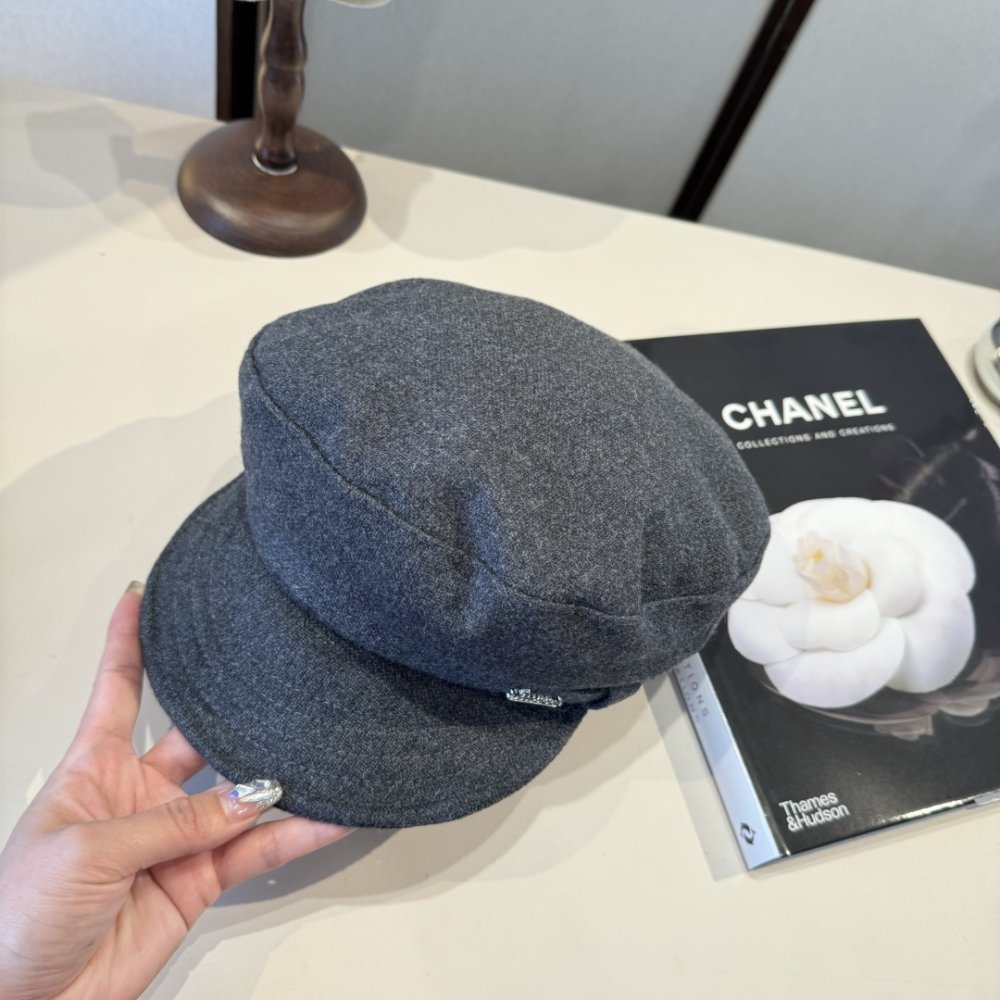 Beret female фото 5