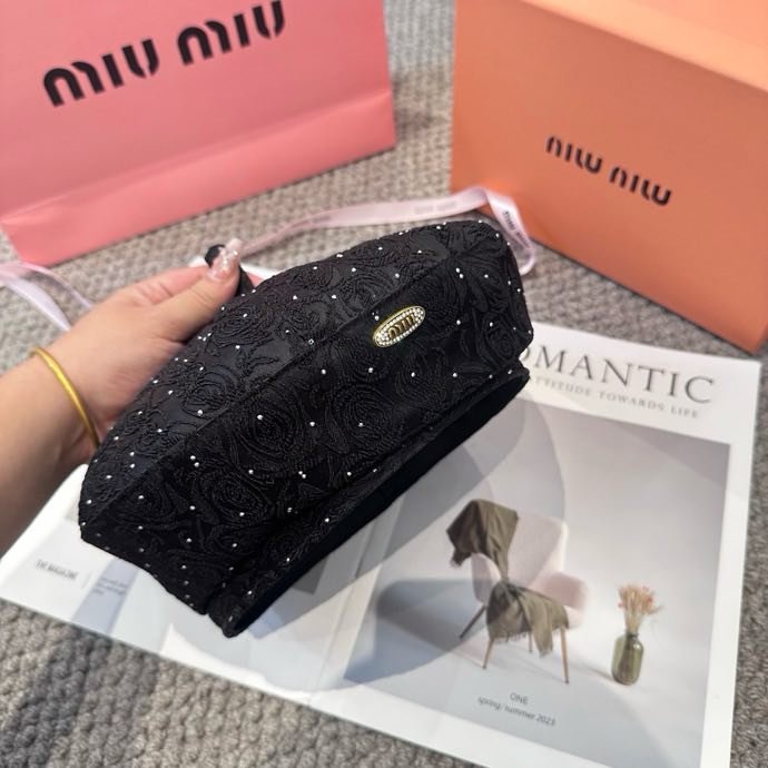 Beret female фото 5