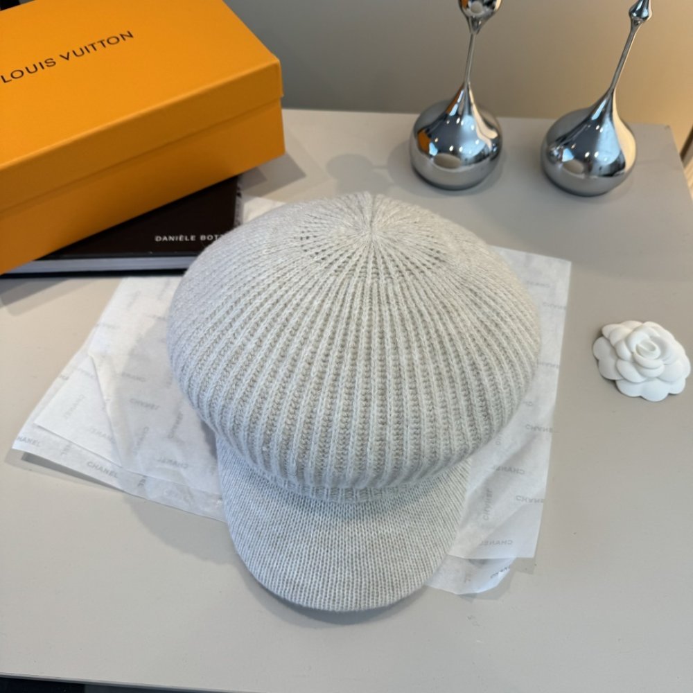 Beret female фото 6