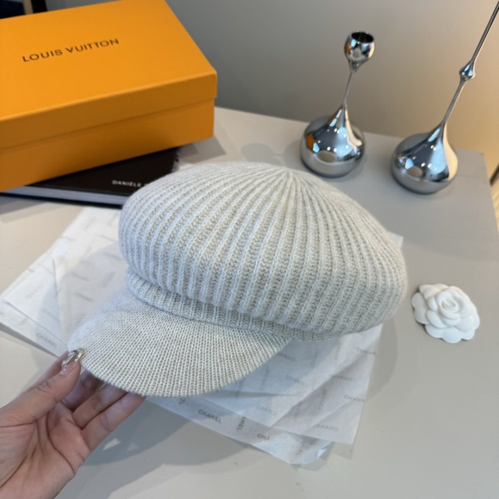 Beret female фото 7