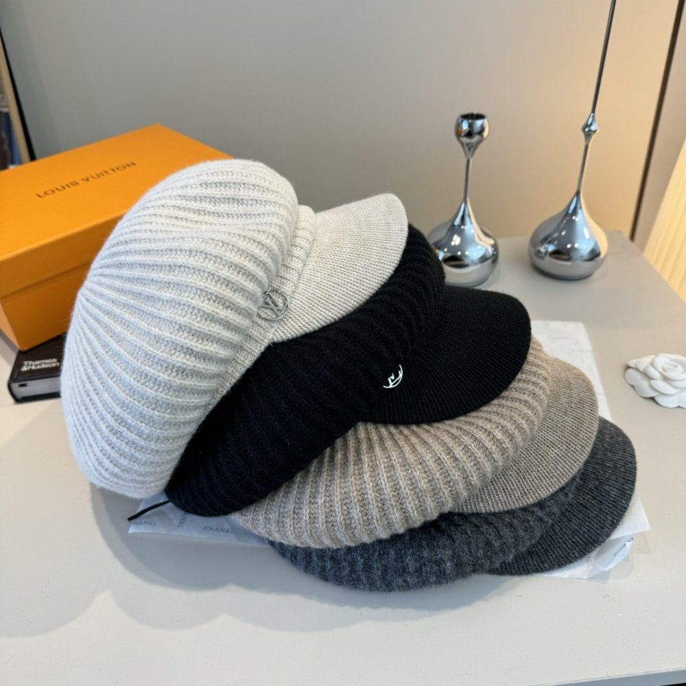 Beret female фото 9