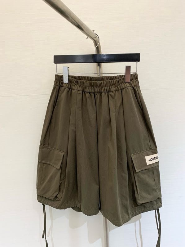 Шорты женские на резинке, широкие