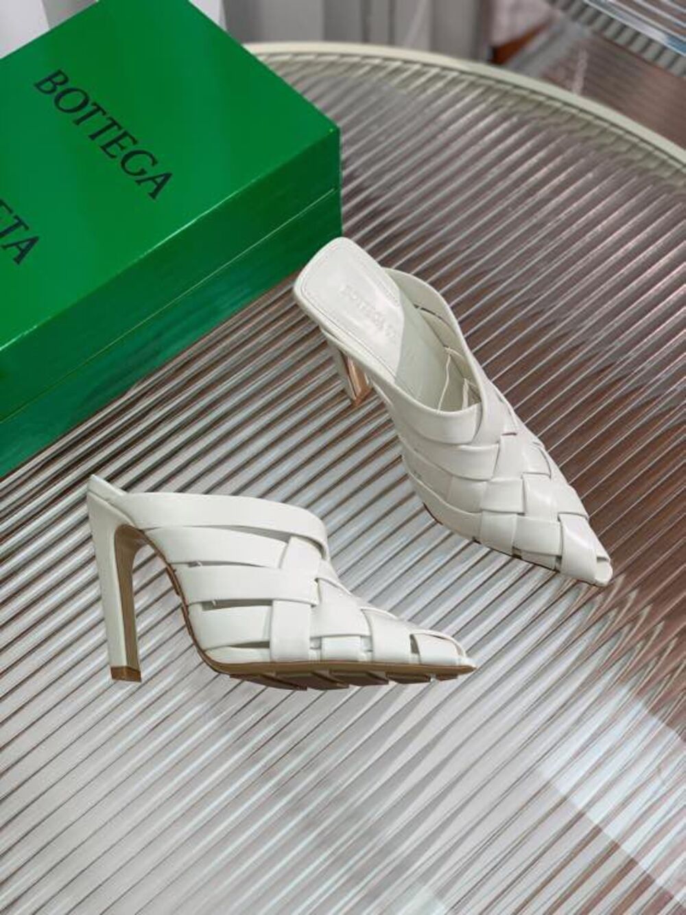 Sandals on high heel (10 cm) white фото 6