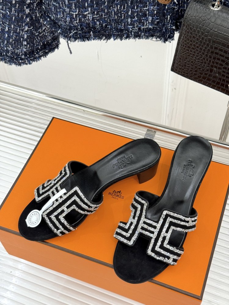 Босоножки фото 2