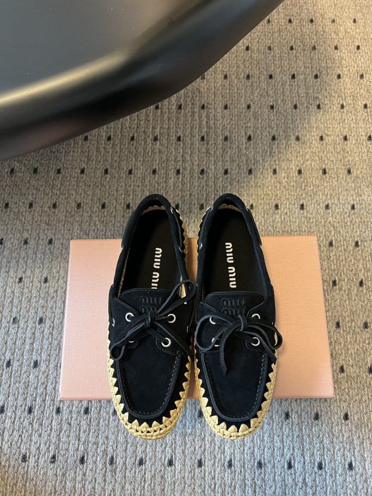 Лоферы women's