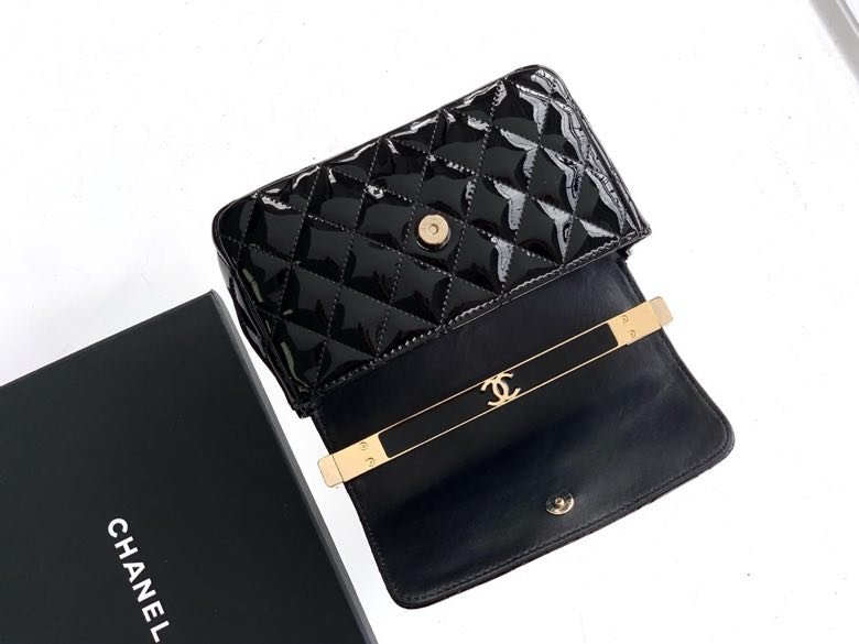 Сумка кожаная CHANEL 25P 18 см фото 4