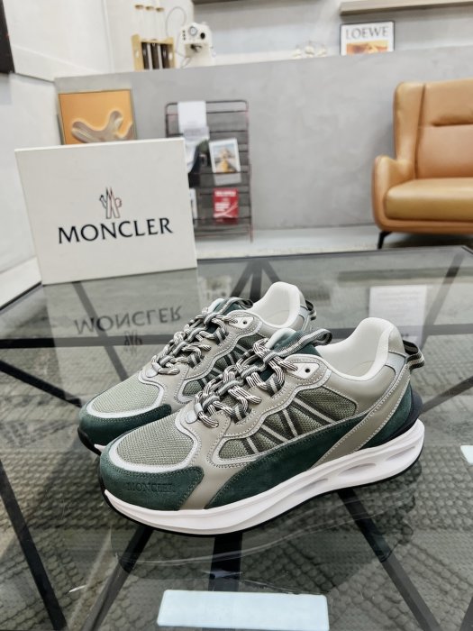 Кроссовки мужские