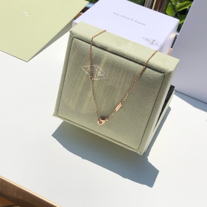 Necklace, pink gold 18 carat фото 4