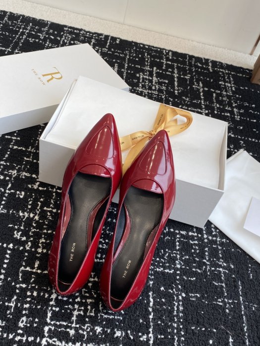 Туфли кожаные женские фото 4