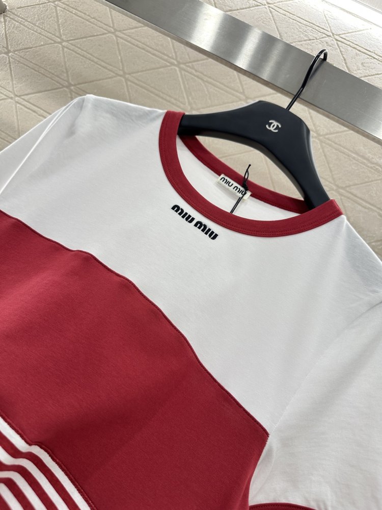 Футболка жіноча фото 7