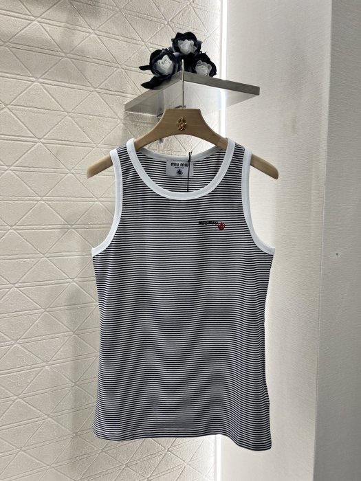 Майка женская