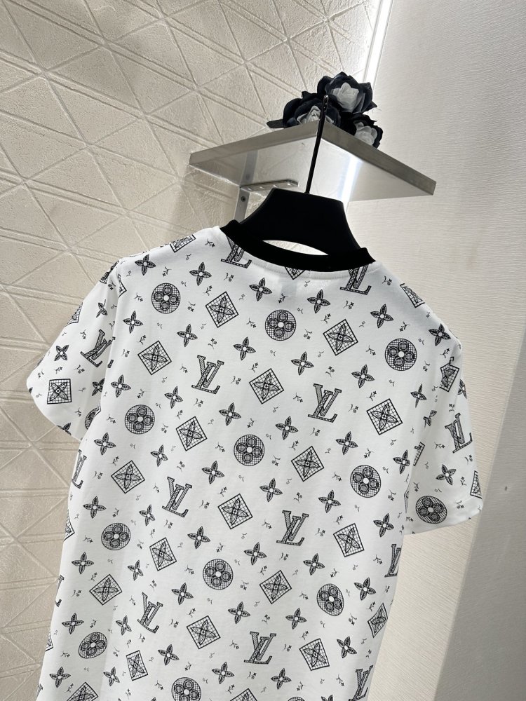 Футболка жіноча фото 4