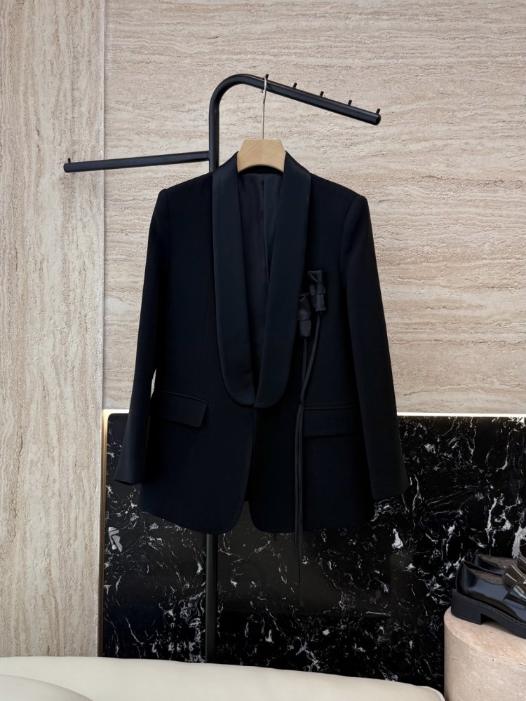 Blazer from long sleeves