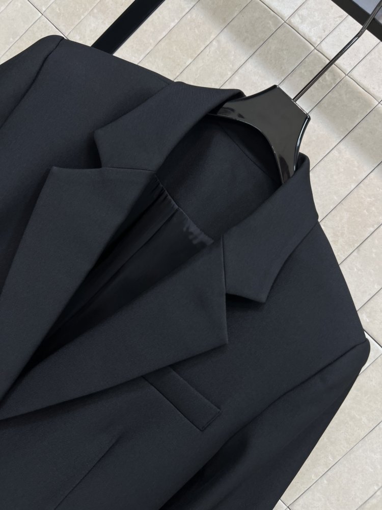 Блейзер с лацканами женский фото 2