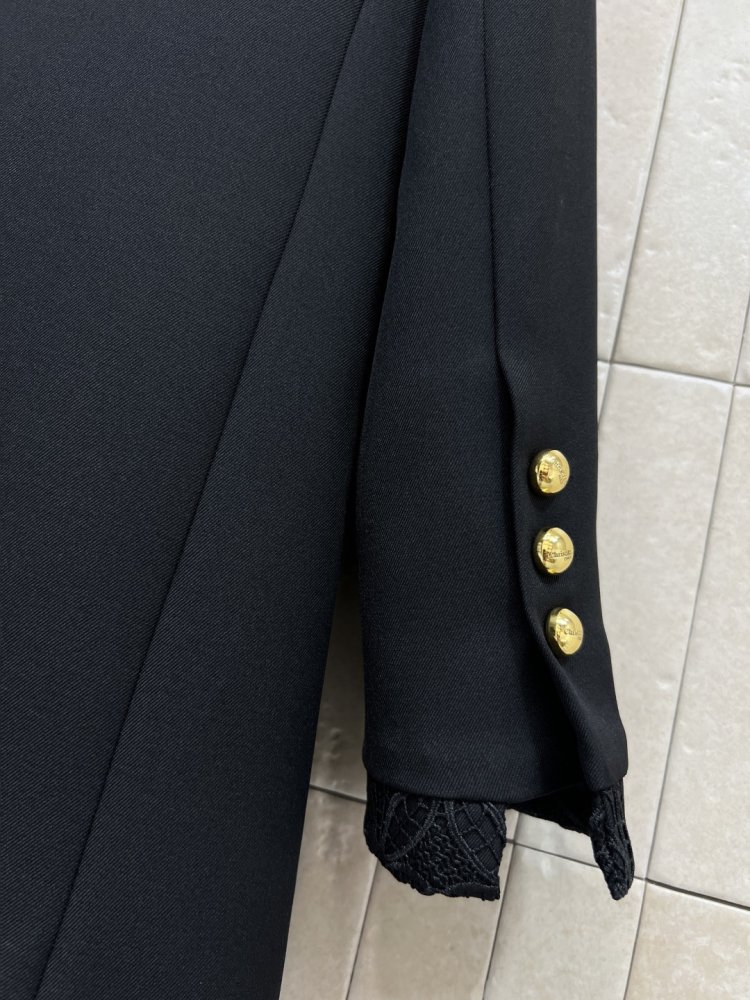 Блейзер с лацканами женский фото 6