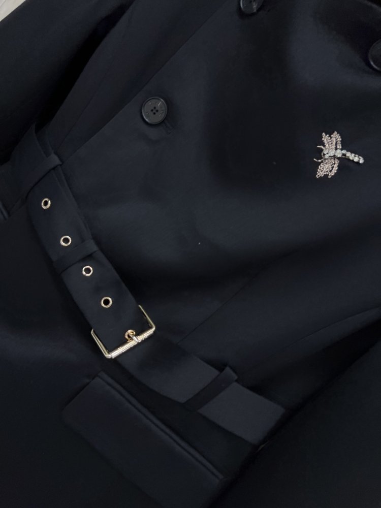 Блейзер з поясом жіночий фото 3