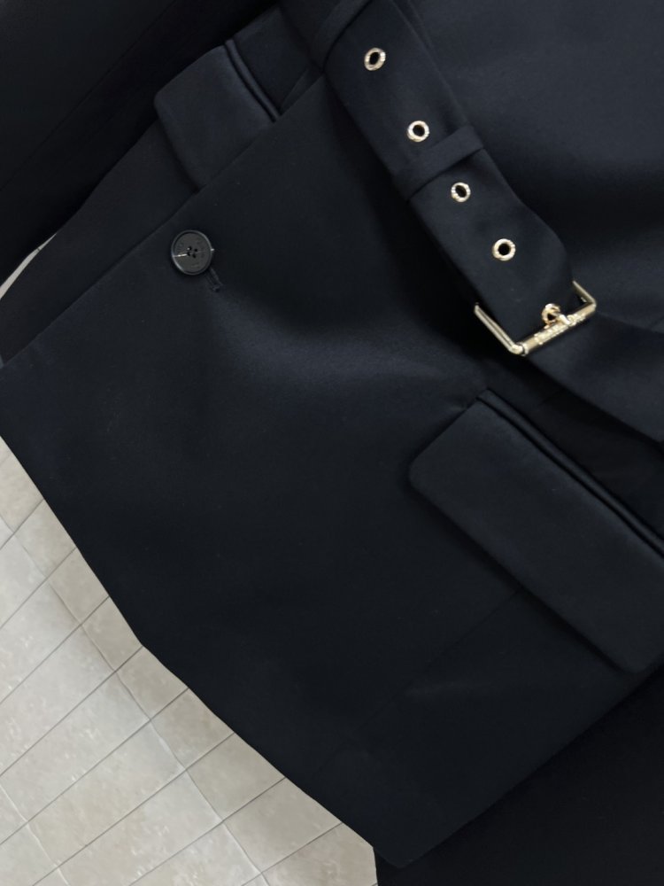 Блейзер з поясом жіночий фото 4