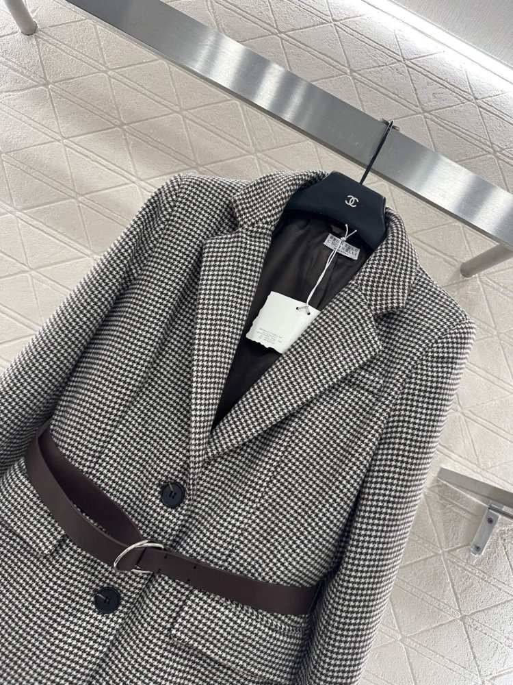 Блейзер з поясом жіночий фото 4