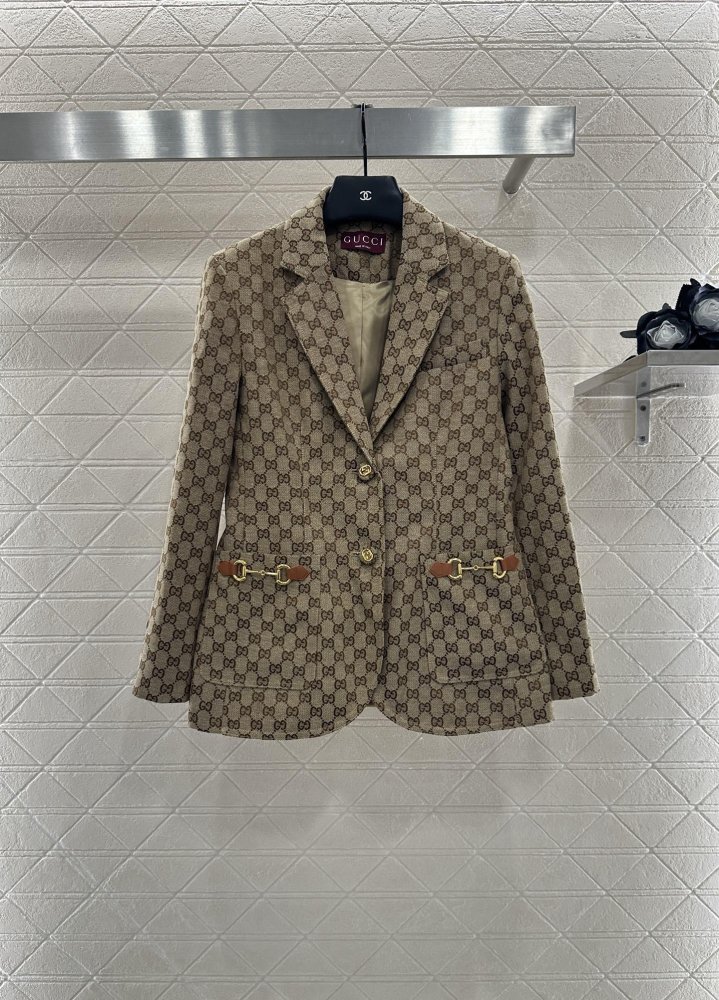 Блейзер женский