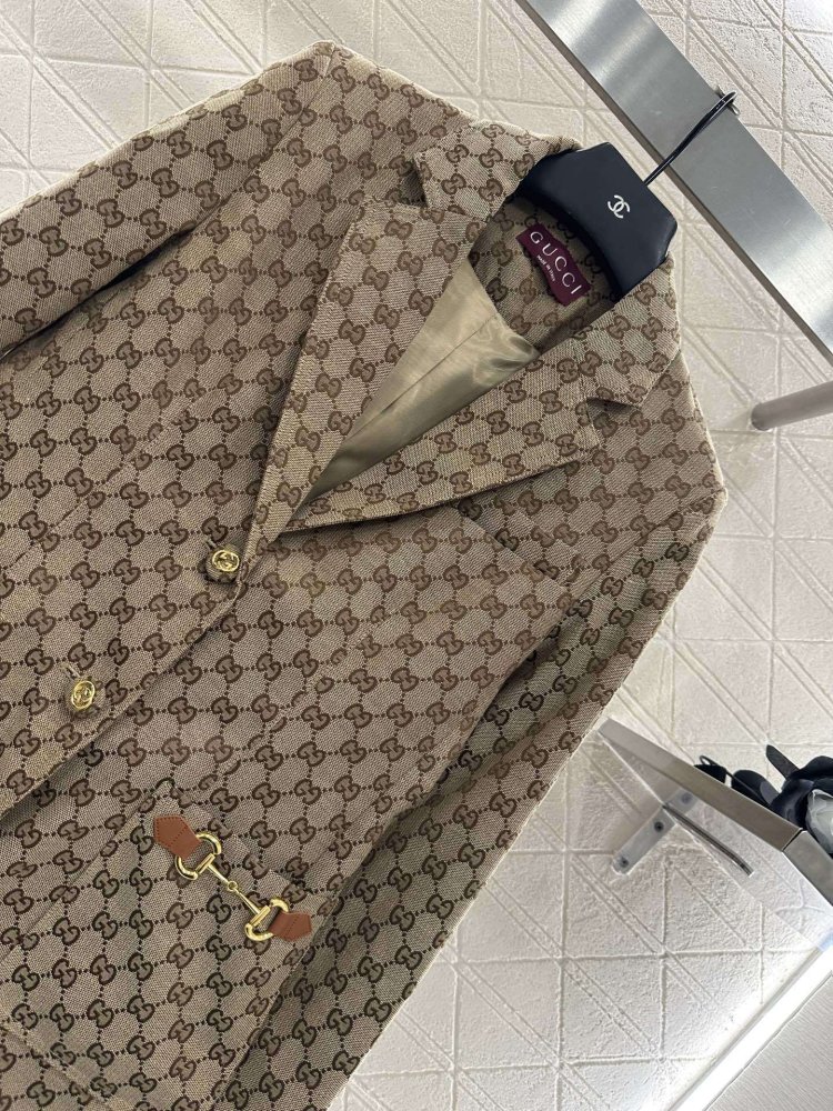 Блейзер женский фото 3