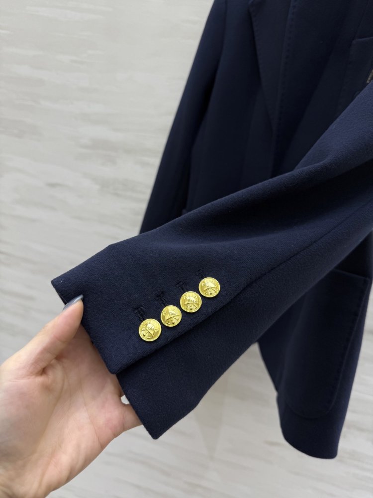 Blazer  female фото 3