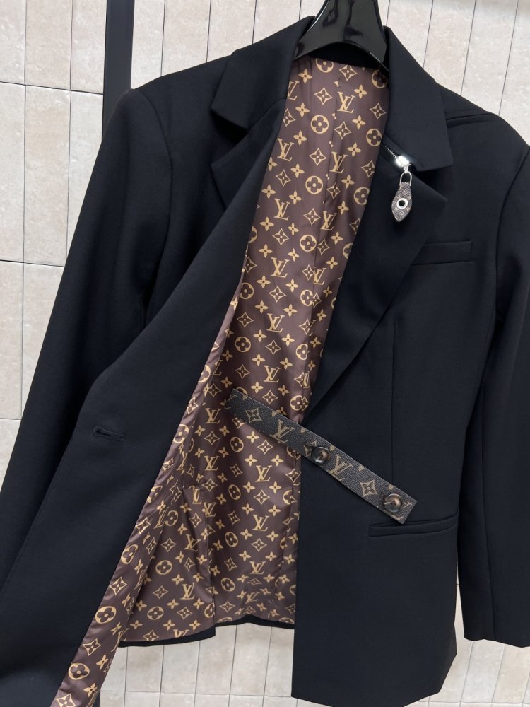 Блейзер женский фото 6