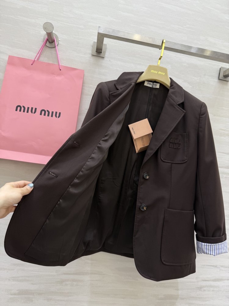 Блейзер жіночий фото 8