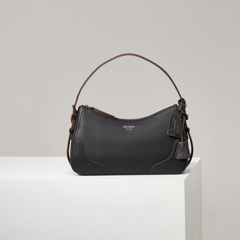 Большая кожаная сумка через плечо Prada Aimèe 36 см