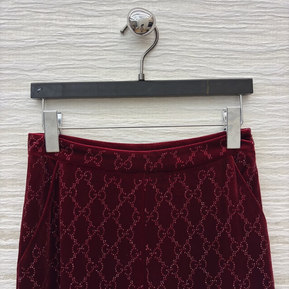 Бордові бархарные брюки жіночі фото 2