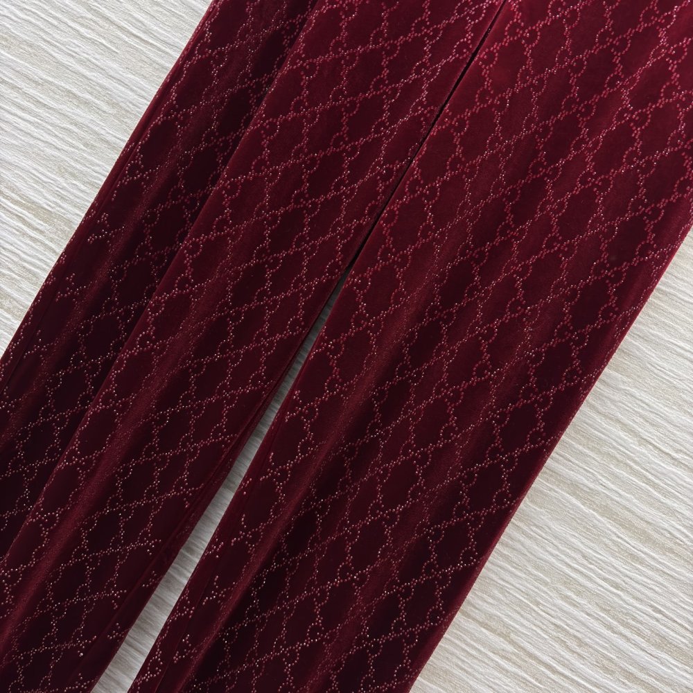 Бордові бархарные брюки жіночі фото 6