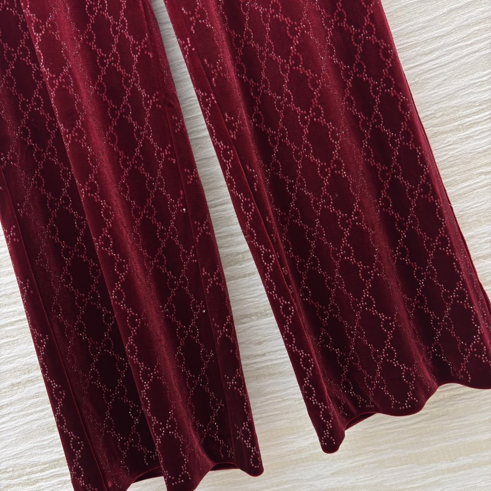 Бордові бархарные брюки жіночі фото 7