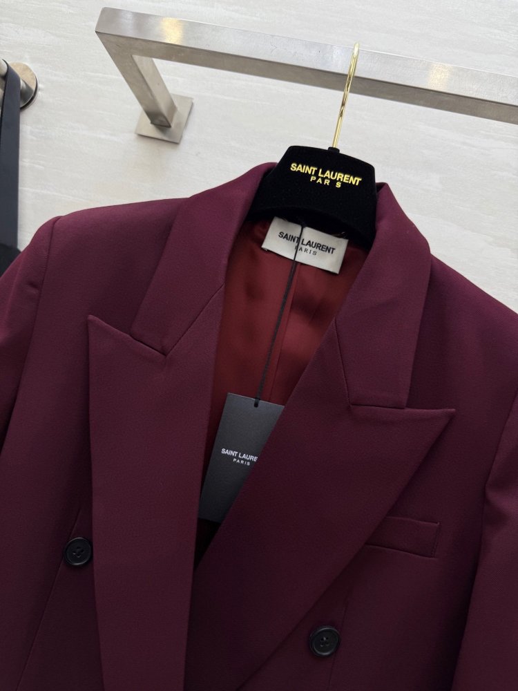 Бордовый шерстяной блейзер женский фото 3