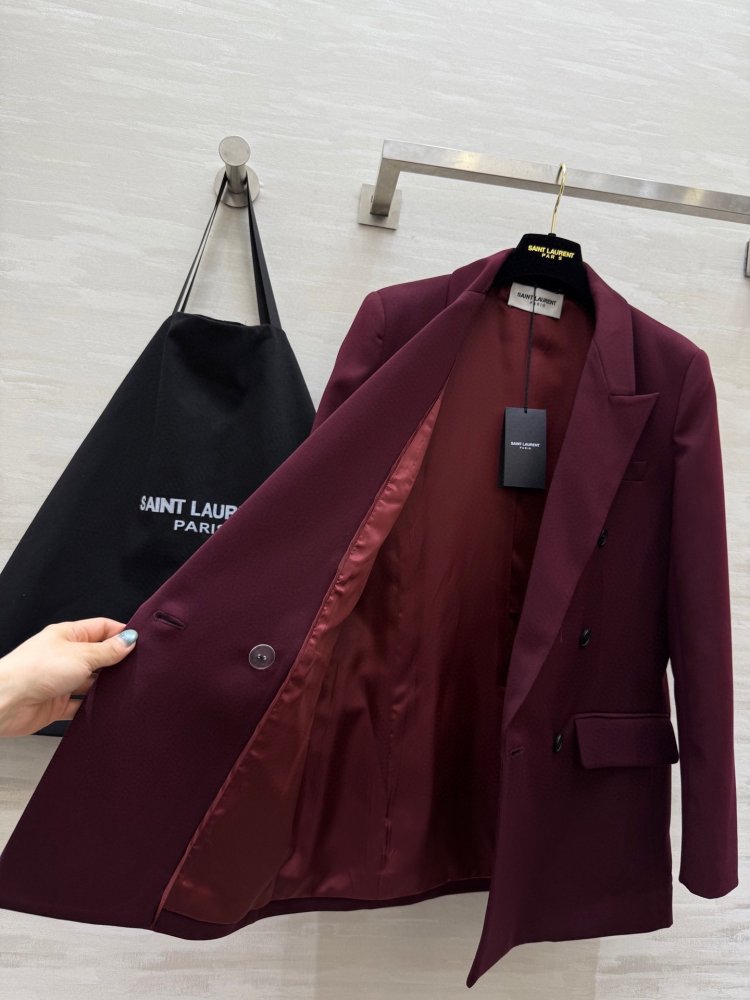 Бордовый шерстяной блейзер женский фото 5