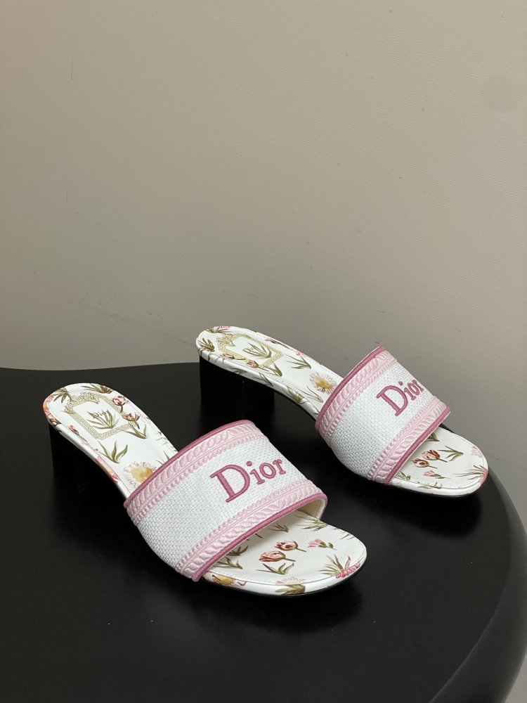 Босоножки Dior Secret Garden